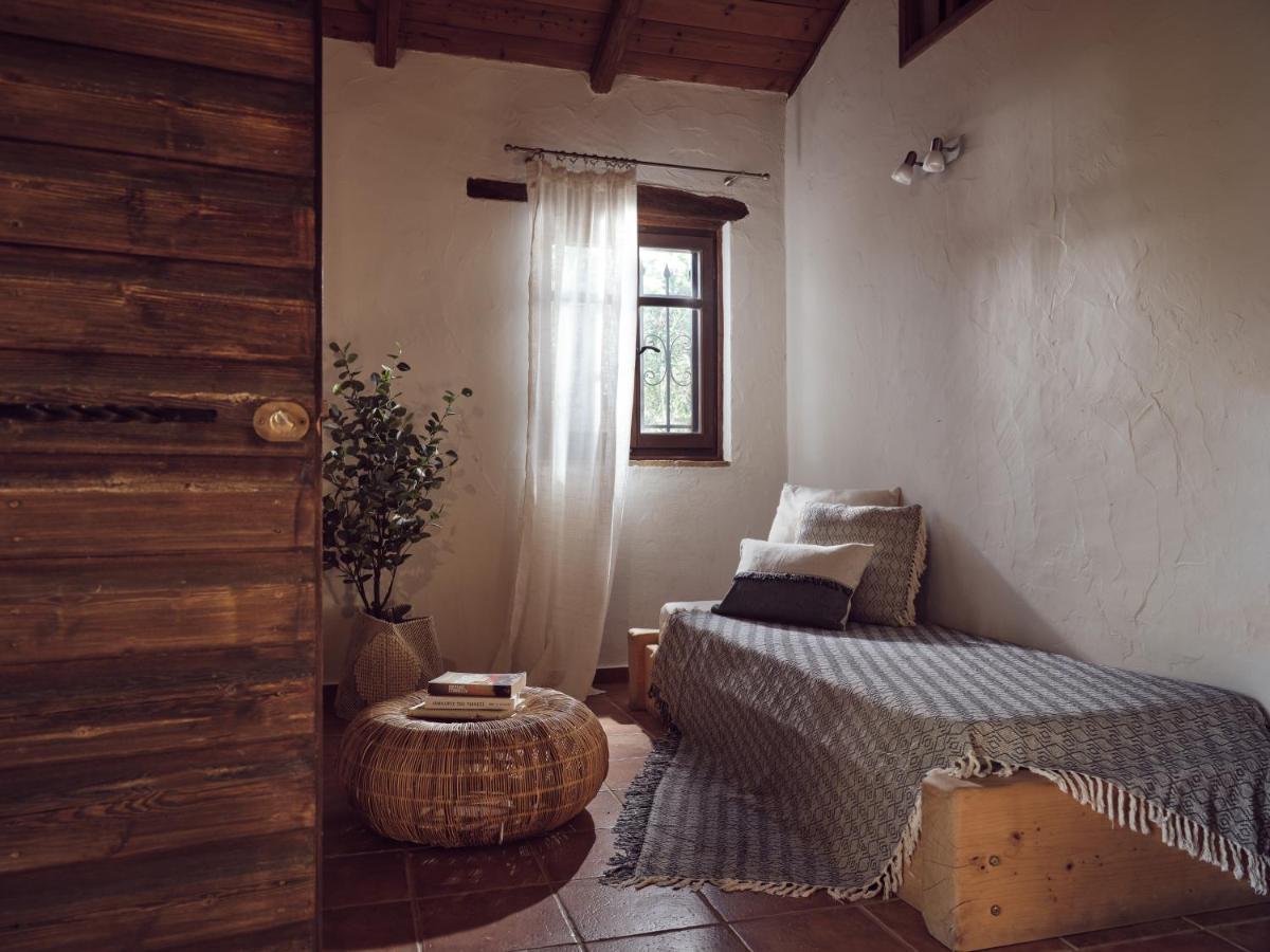 Leeda'S Cottages Lithakia  Ngoại thất bức ảnh